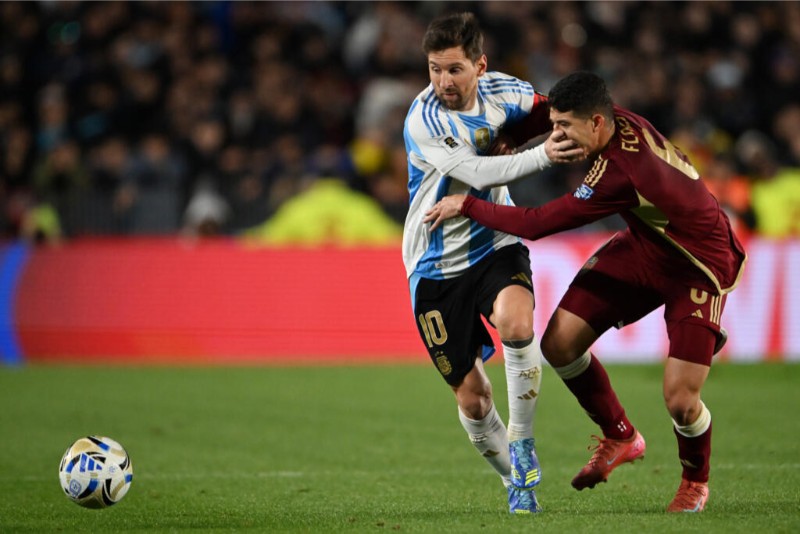 Argentina tự tin đánh bại Algerie
