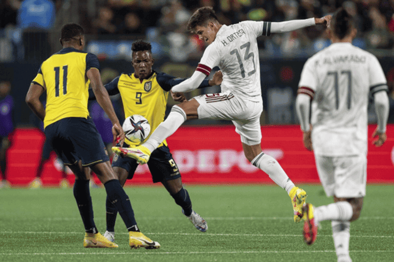 Lực lượng Mexico vs Ecuador
