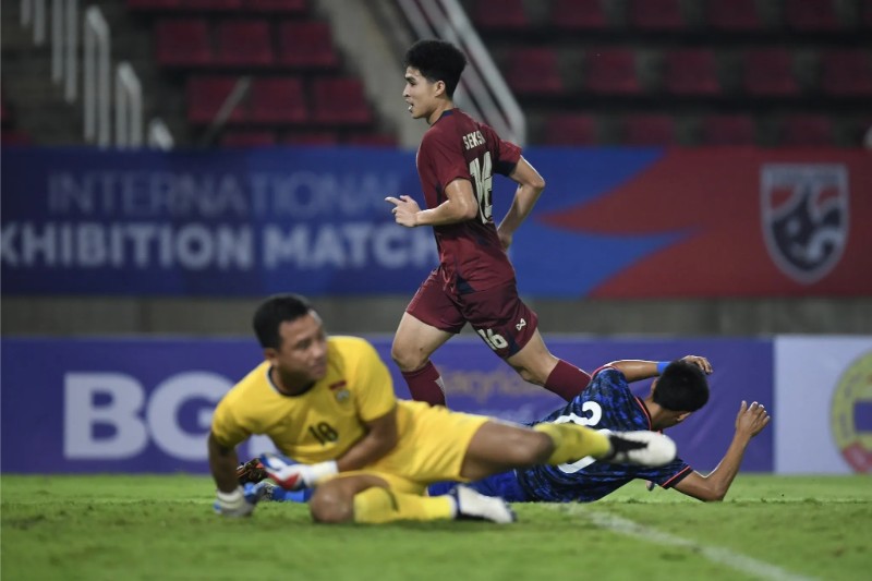 Thái Lan đủ khả năng giành 3 điểm trên sân của Lào